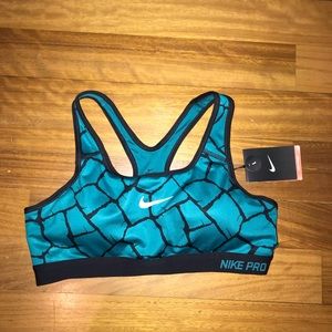 Brand new Nike Pro 360 Support Sports Bra